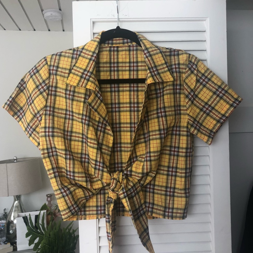 YELLOW PLAID TIE TOP